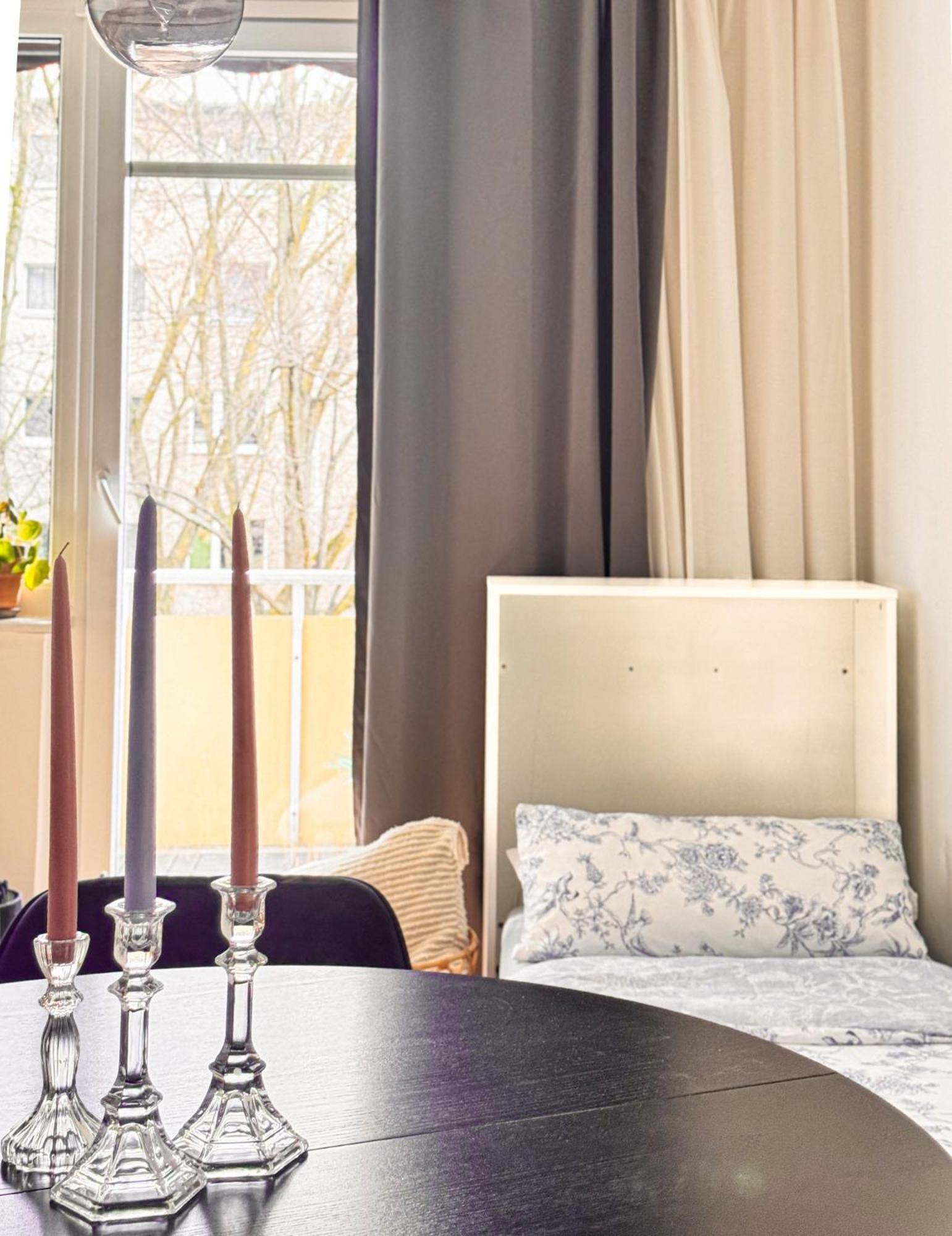 01 Bedroom In Mitte-Up To 5 People-Private Free Parking Berlín Exterior foto